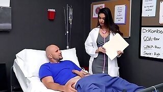 Hot Chick Finds The Most Satisfying Cure Of Insomnia