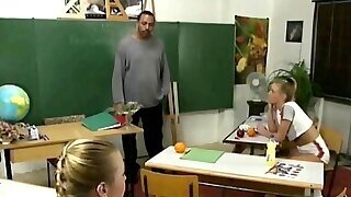 Anja's School Days