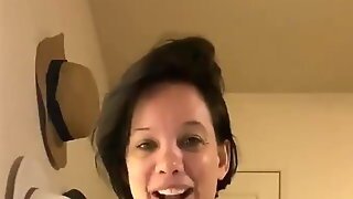 Esposa Puta Peituda Parte 2