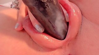 Monster Pussy 2