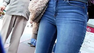 Bootycruise: Chinatown Bus Stop 32: Caucasian Crotch Cam