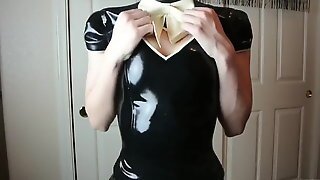 Latex Petite