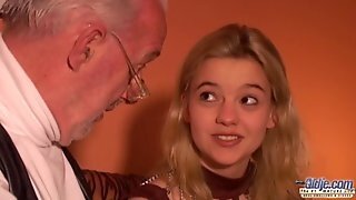 Private Teacher With Kandy Sweet