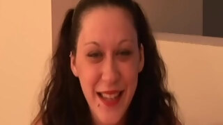 Tonguepierced Amateur Sucks Off Oldman