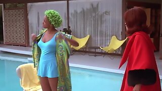 Vivica A. Fox, Halle Berry - ''why Do Fools Fall In Love''